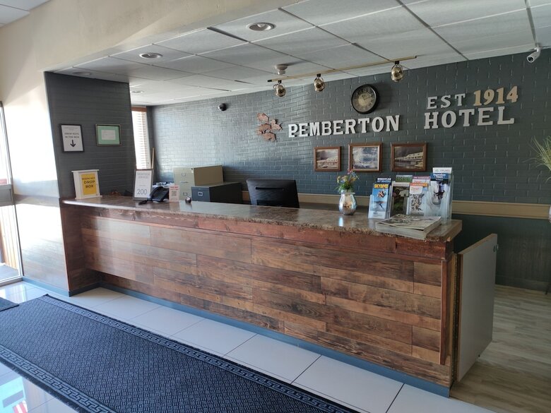 Pemberton Hotel (motel)