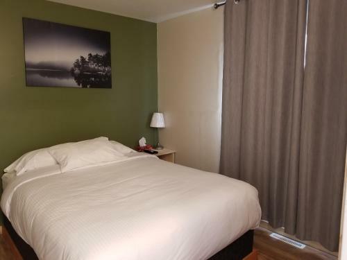 Sun Plaza Motel