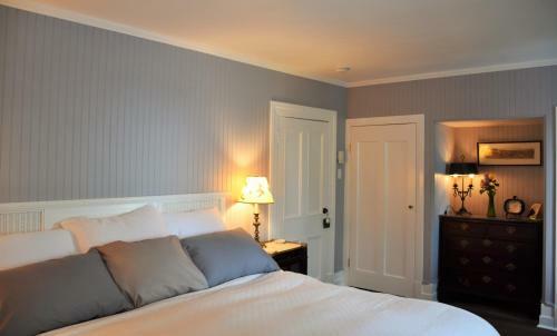 Bed & Breakfast Villa Ward - Ages 18 And Over Only