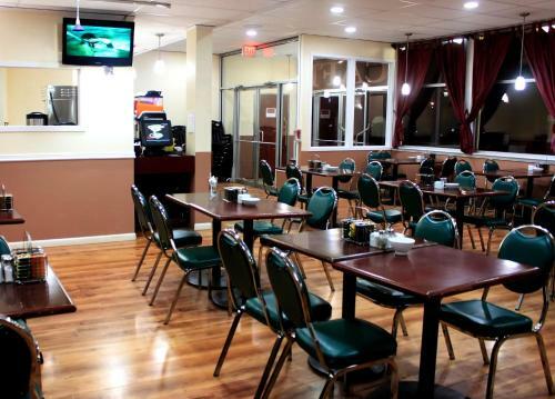 Fort Nelson Hotel