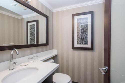 Aparthotel La Grande Residence At The Sutton Place Hotel