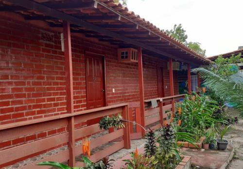 Hostal Pousada Arara