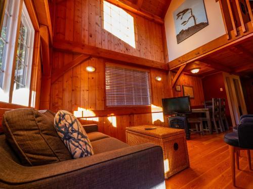 The Cabins At Terrace Beach