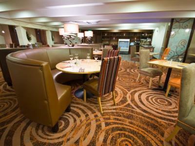 Best Western Plus White Horse Hotel