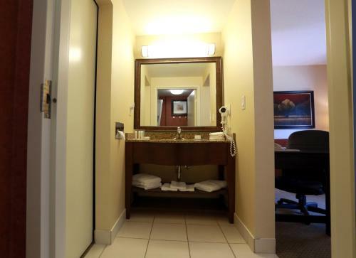 Hotel Hampton Inn & Suites Laval