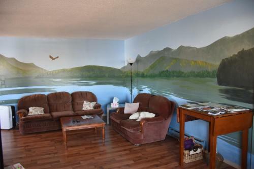 Albergue North Coast Trail Backpackers Ltd