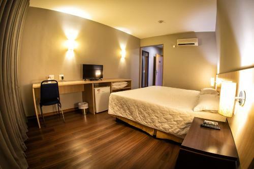Hotel Campo Largo Express