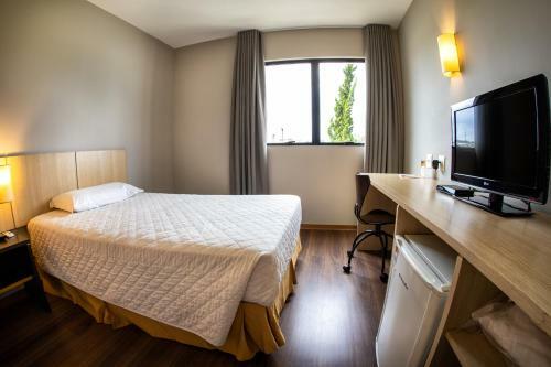 Hotel Campo Largo Express