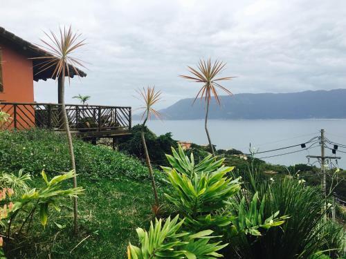 Ocean View Em Holiday Home