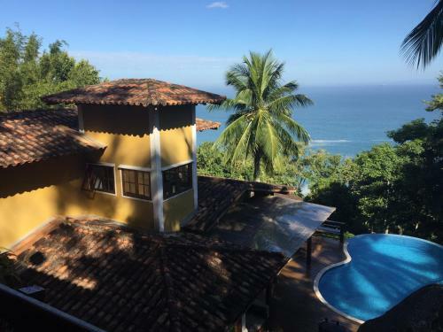 Casa Com Linda Vista Para O Mar