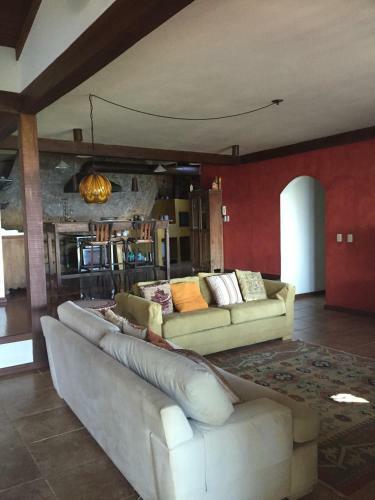 Casa Com Linda Vista Para O Mar