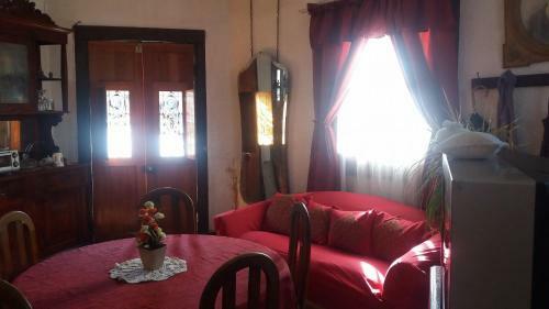 Hostal Cotroneo