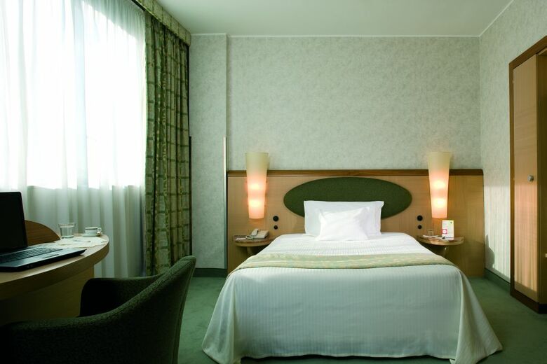 Hotel Mercure Eur Roma West