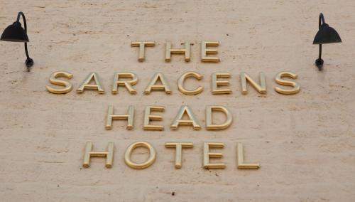 Hotel Saracens Head