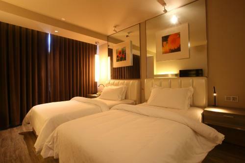 Jinjiang Metropolo Hotel Qingdao Chengyang District Government
