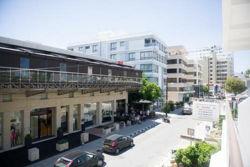 Hotel Manolia City Residences