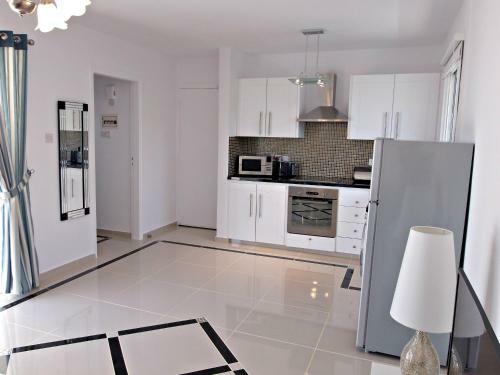 Apartment Coral Bay Village