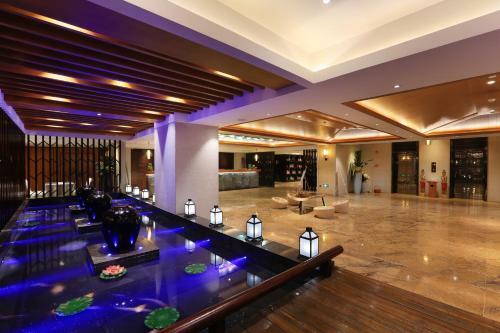 Relax Season Hotel Dongmen