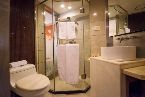 Hotel Motel Shanghai Nanjing Road People's Square