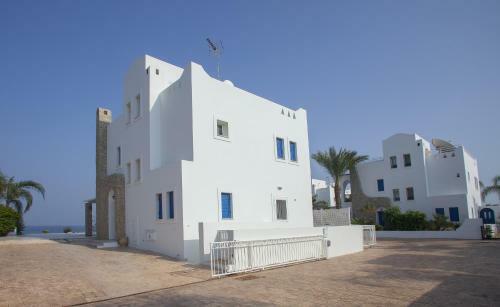 Mimoza Seafront Villa
