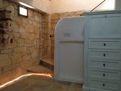 Villa Lofou Traditional Stone House