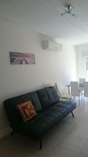 Villa Townhouse Luck In Polis