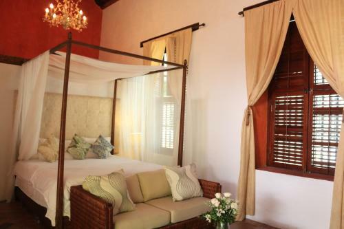 Hotel Casa De Los Reyes By Hmc