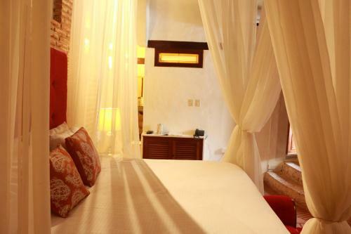 Hotel Casa De Los Reyes By Hmc