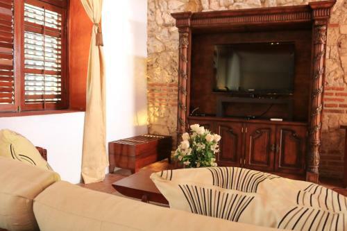 Hotel Casa De Los Reyes By Hmc