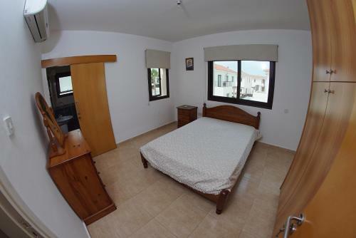 Holiday Home Kennedy Ave 200/15