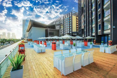 Sanya Ziyue Coniser Theme Hotel