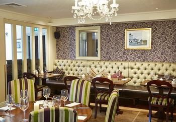 Lodge Kings Arms Hotel Westerham