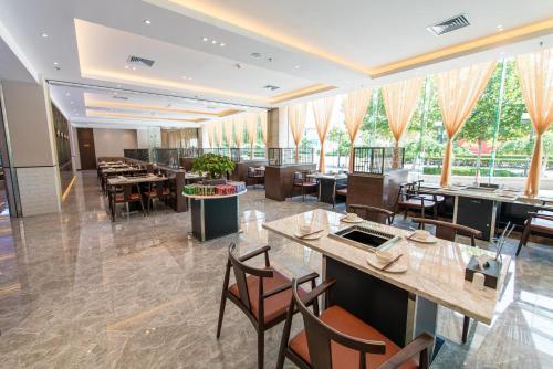 Yantai Jinghai Hotel