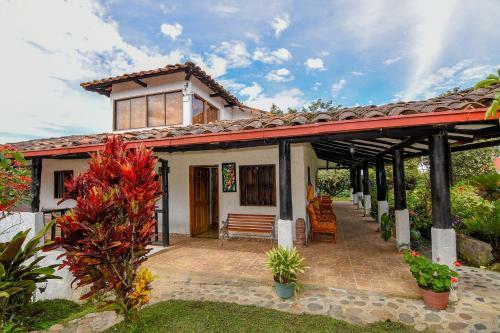 Posada Hostal Alto De Los Andaquies