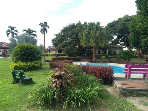 Agroturismo Finca La Bella