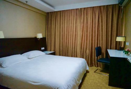 Everising Modern Hotel Central Street