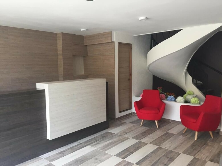 Med Hotel