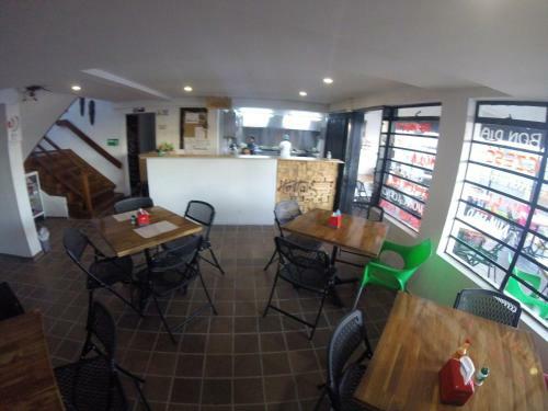 Hostal De La 57