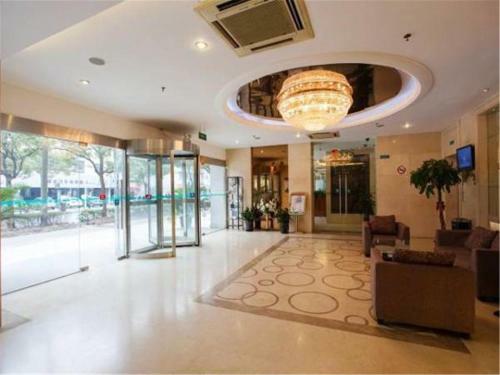 Hotel Jingjiang Inn Shanghai Baoyang Pier