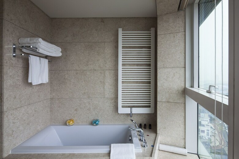 Aparthotel Qingdao Majesty Mansion