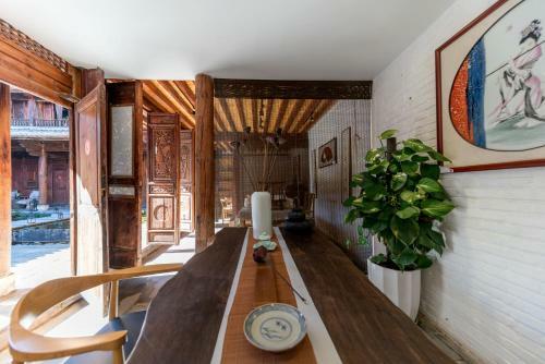 Posada Dali Old Courtyard-style Boutique Hotel