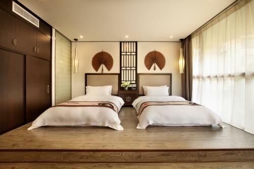 Hotel Peach Blossom River Resort