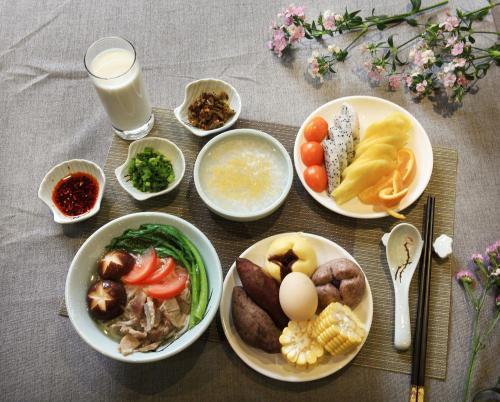 Hotel Peach Blossom River Resort