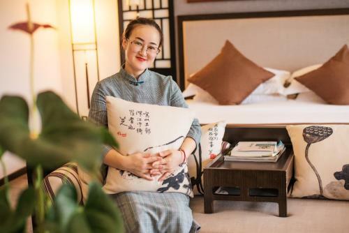 Hotel Peach Blossom River Resort