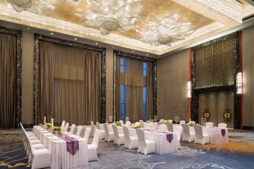 Hotel Wanda Realm Yiwu