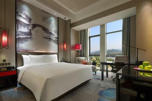 Hotel Wanda Realm Yiwu