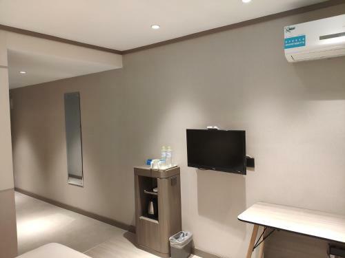 Hotel Hanting Express Yantai Development District Changjiang Road