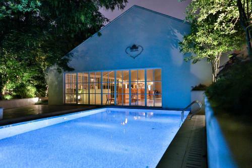 Ru Yi Boutique Hotel At West Lake