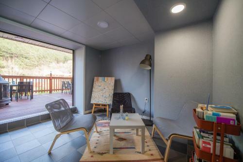 Lodge Jirisan Park Healing Pension