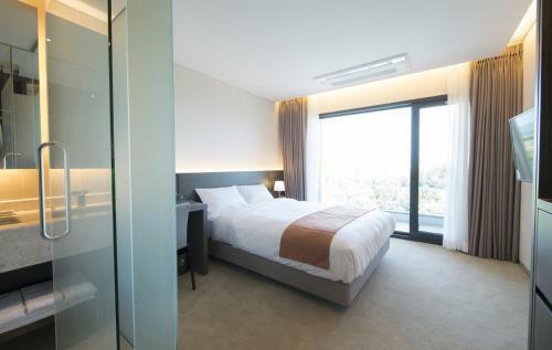 Grand Mer Hotel Jeju